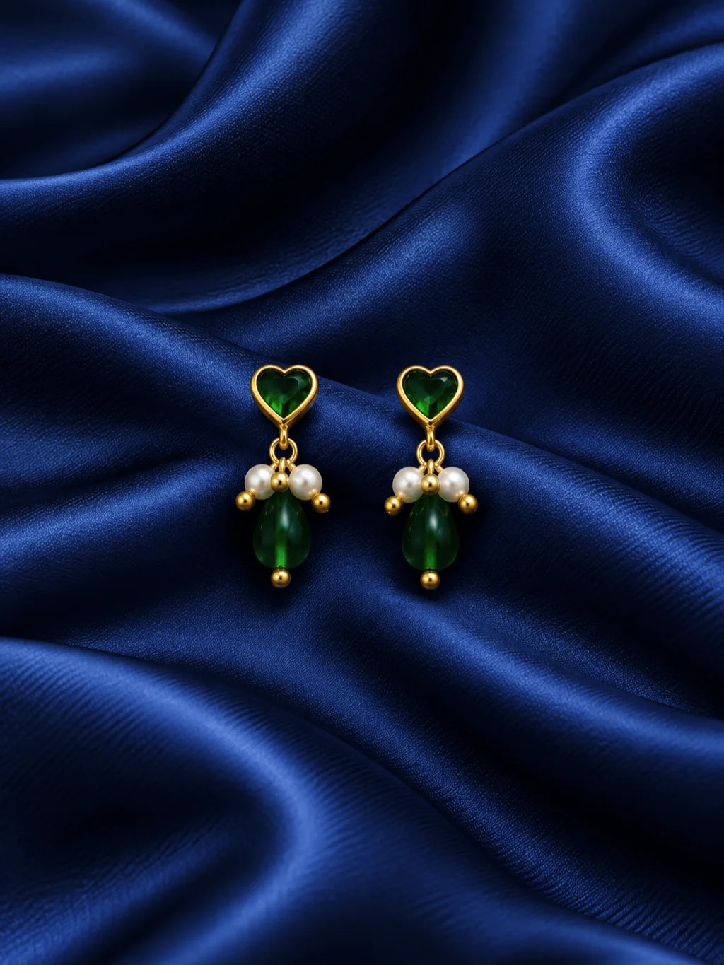 Harit Hridaya Necklace and Earrings Set for Deity featuring green heart-inspired ornamental styling with a matching necklace and earrings for traditional Laddu Gopal and Radha Rani shringar.