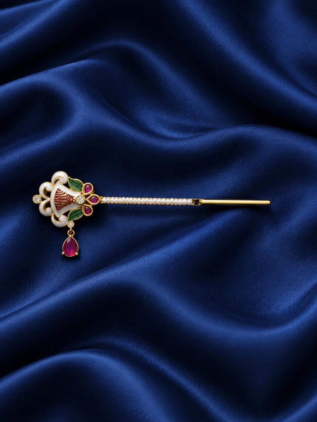 Padma Pallavi Gold Plated Bansuri for Deity featuring elegant lotus-inspired ornamental styling and a traditional gold-plated finish for Laddu Gopal and Krishna Ji shringar.