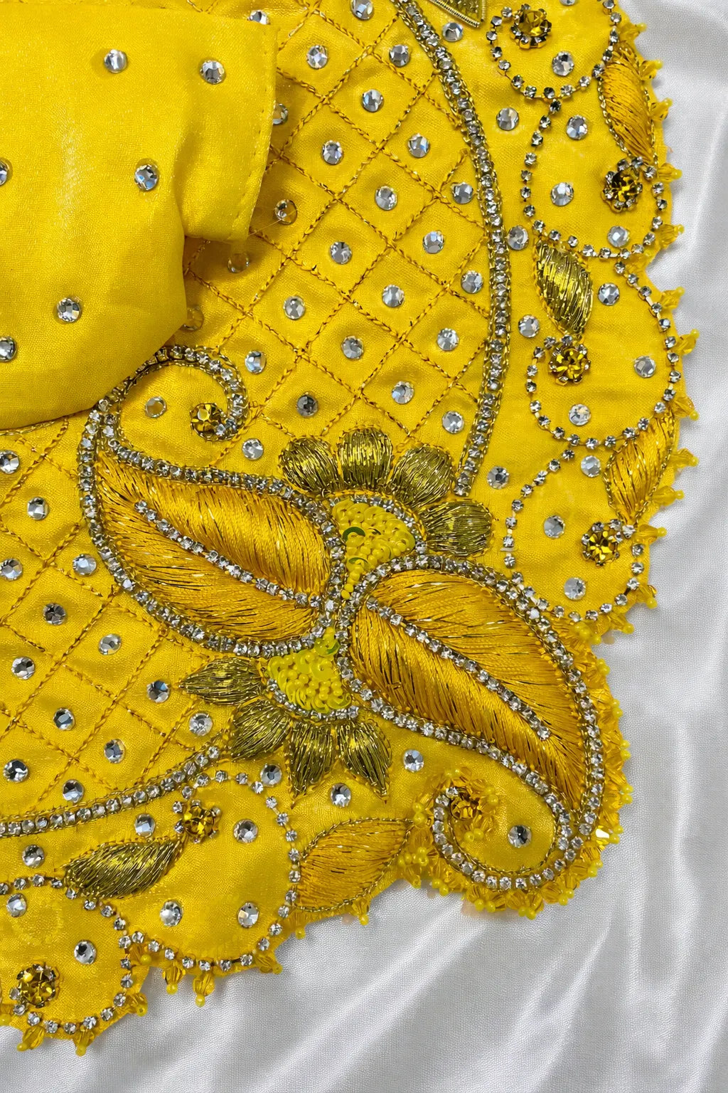 Premium yellow Laddu Gopal dress elegant festive shringar poshak