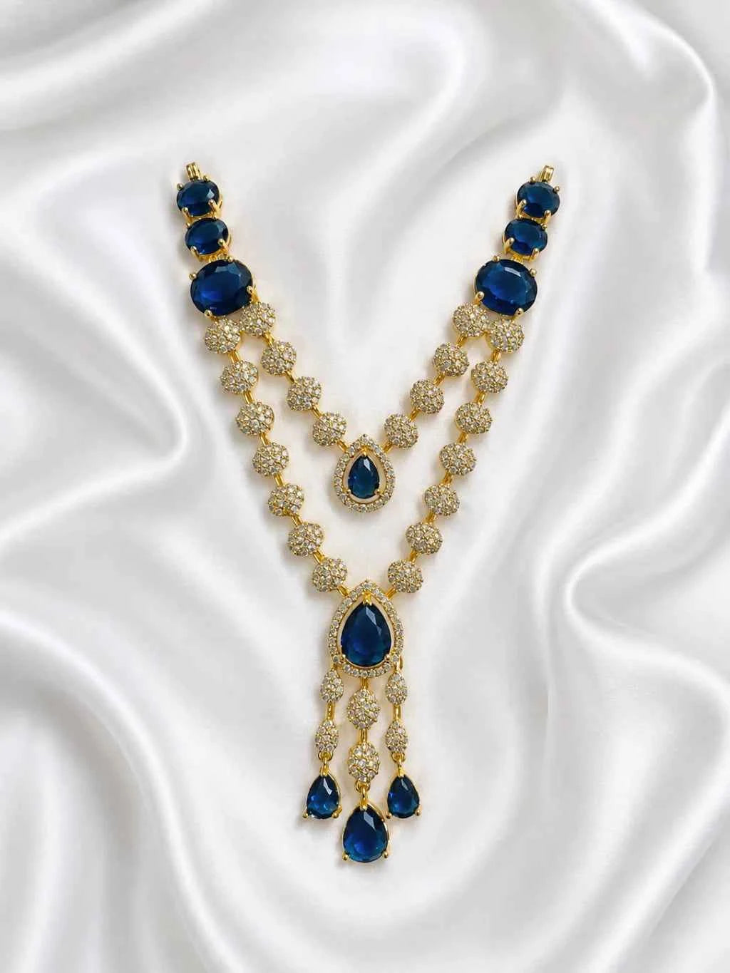 Anvika AD Haar for Deity