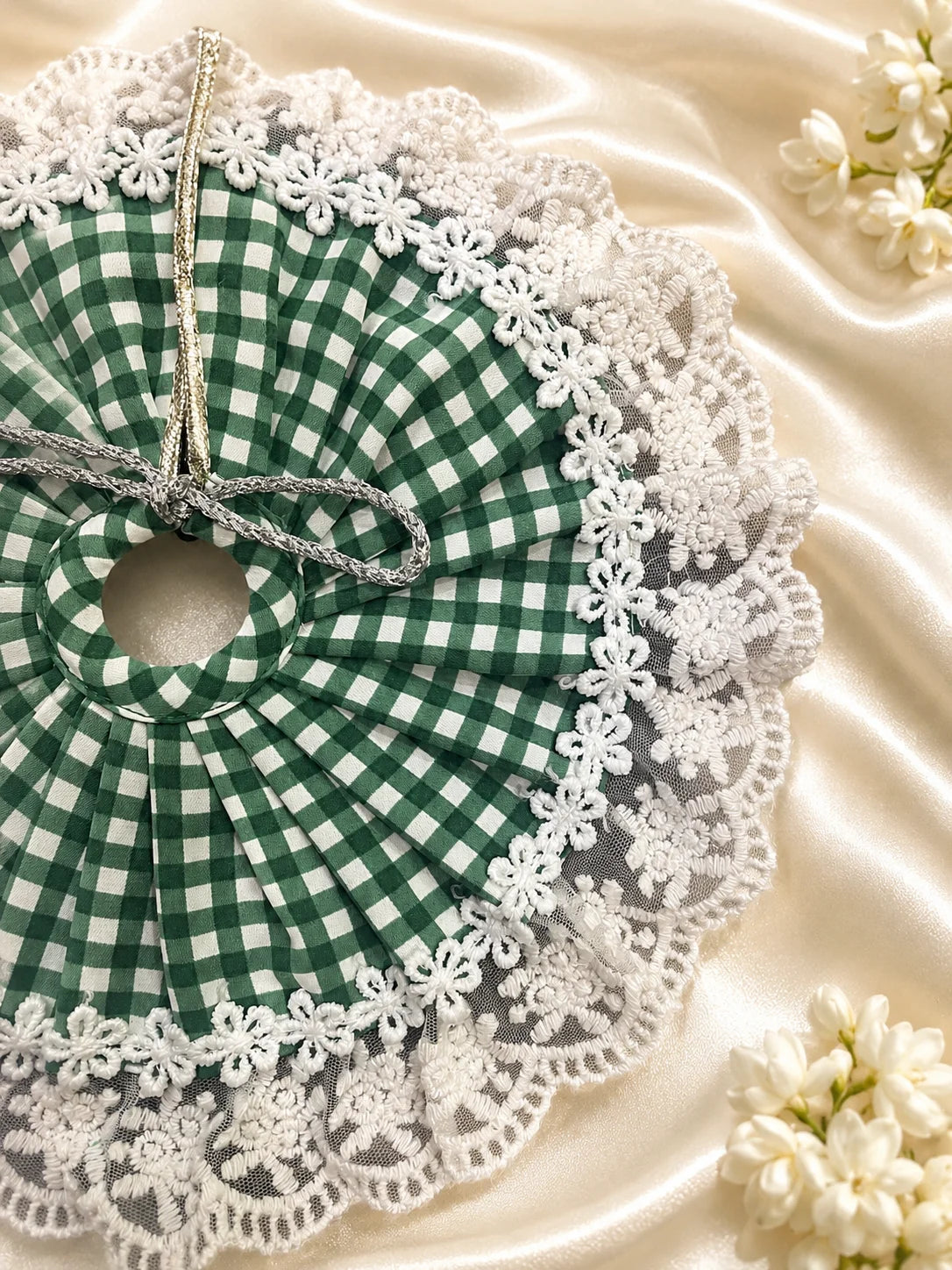 Classic cotton check poshak for Laddu Gopal with traditional checked pattern