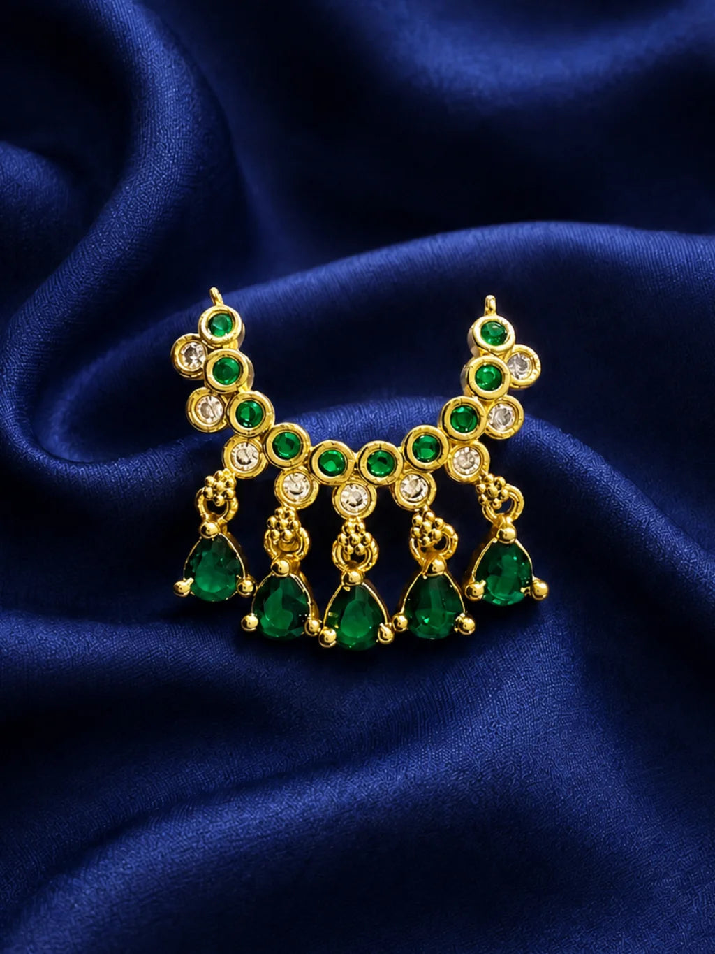 Harit Ratna AD Choker for Laddu Gopal with emerald-inspired detailing and sparkling American diamond stones