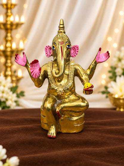 Kanak Pallav Gold Plated Haar for Deity featuring graceful leaf-inspired detailing and a rich golden finish. Ideal for Laddu Gopal and festive divine shringar.
