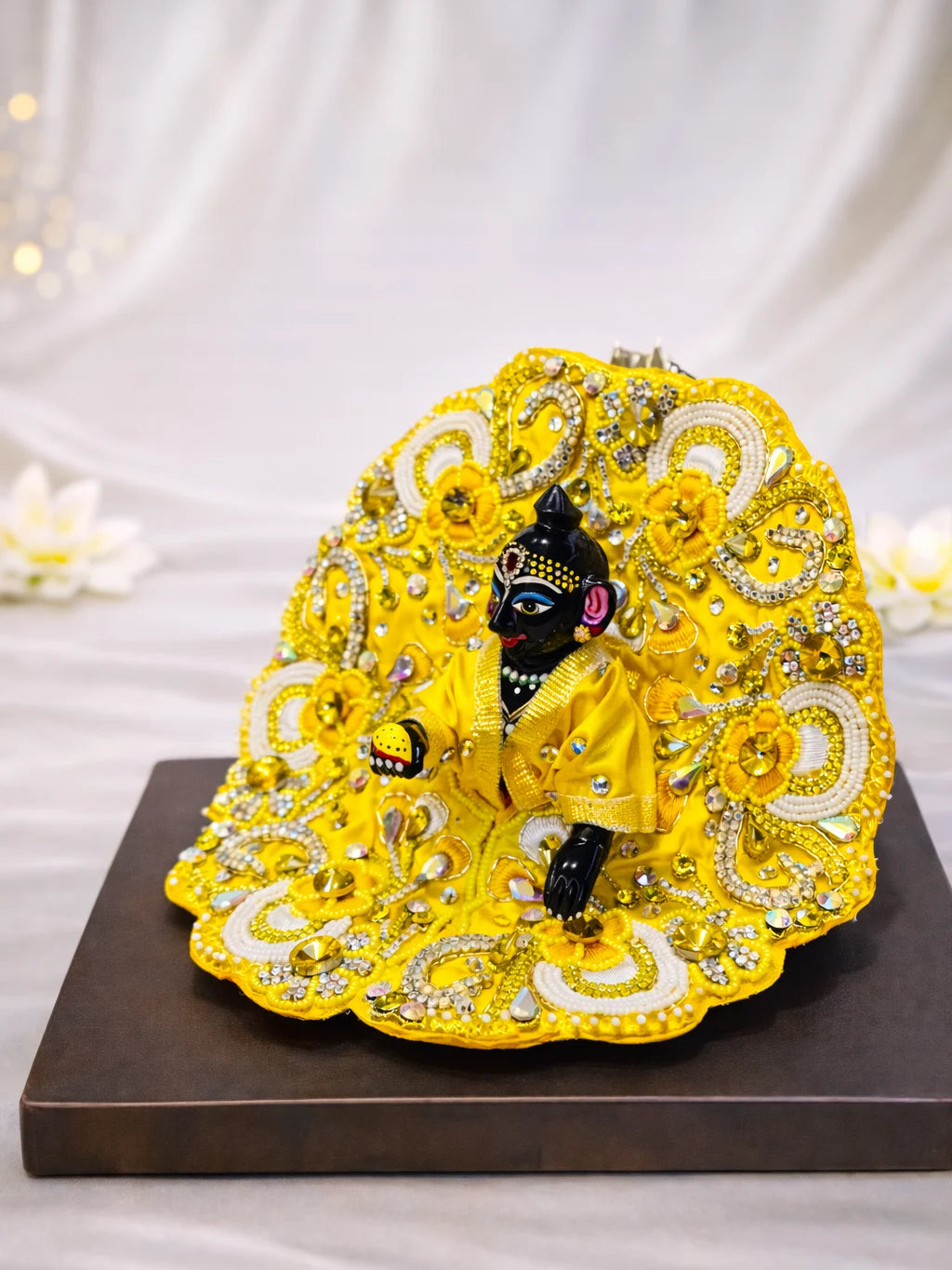 Yellow Laddu Gopal dress for auspicious daily shringar