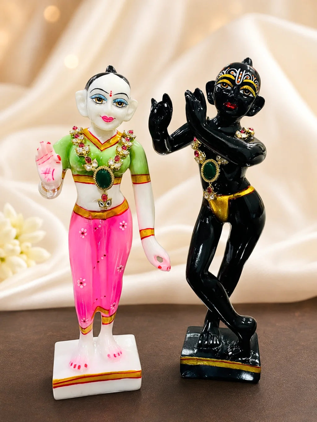 Madhav Manjari Kundan Haar for Radha Krishna with traditional Kundan detailing for coordinated Jugal Jodi shringar
