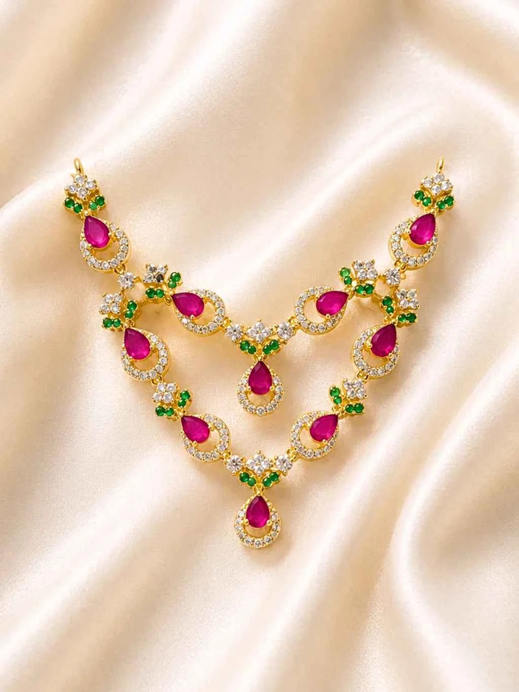 Manohari AD Necklace for Deity