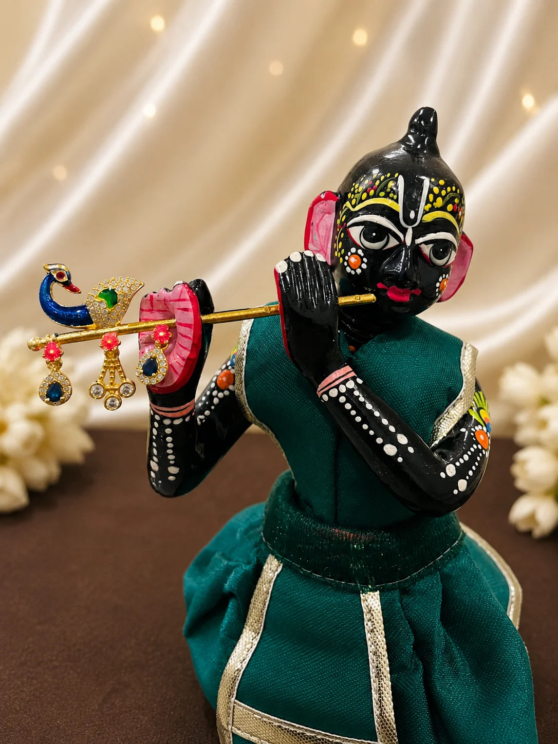 Meenakari Peacock Bansuri for Laddu Gopal – Handcrafted Golden Flute