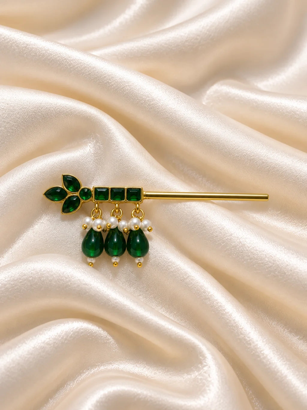 Panna Mukta Pallavi Bansuri for Deity featuring emerald-green and pearl-inspired decorative accents with delicate botanical styling for Laddu Gopal and Krishna Ji shringar.
