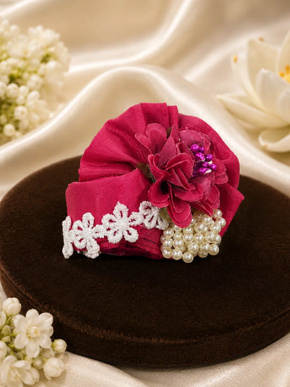 Pink Printed Cotton Laddu Gopal Poshak with White Lace and Rose Pagdi Flatlay