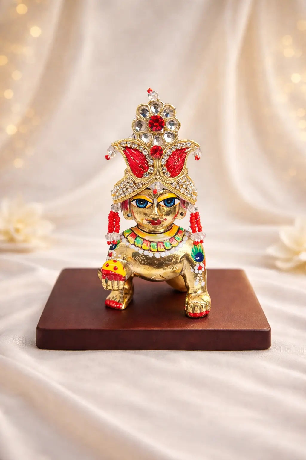 Royal Laddu Gopal Mukut