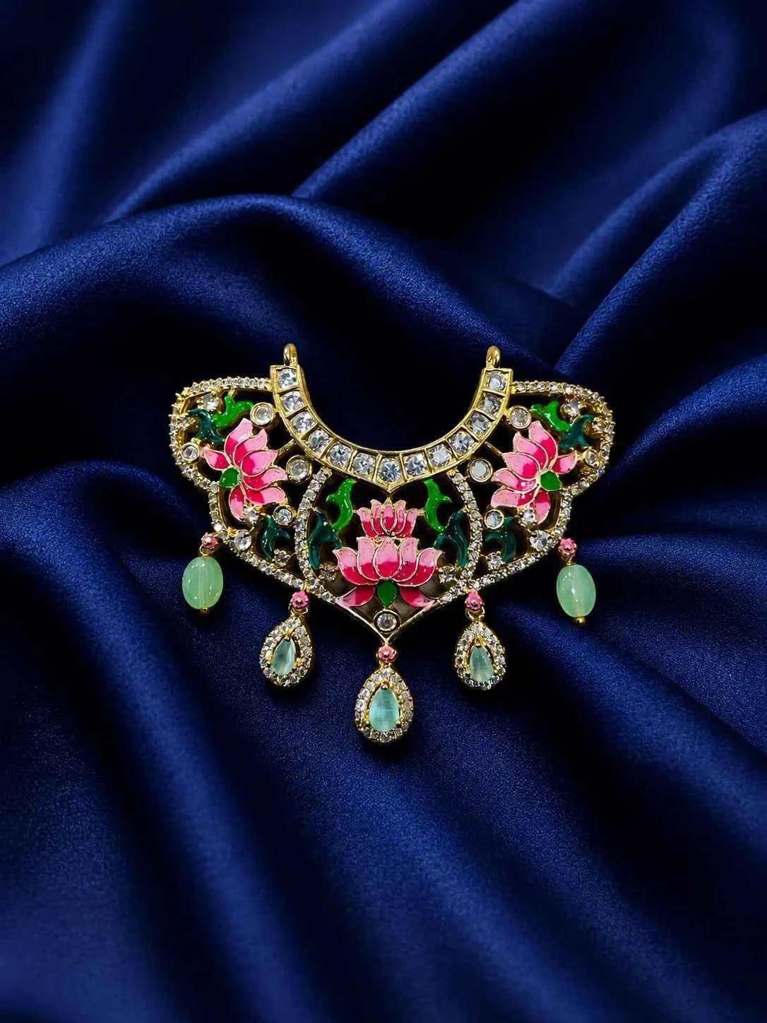 Utsav Layered Hasli Choker for Deity