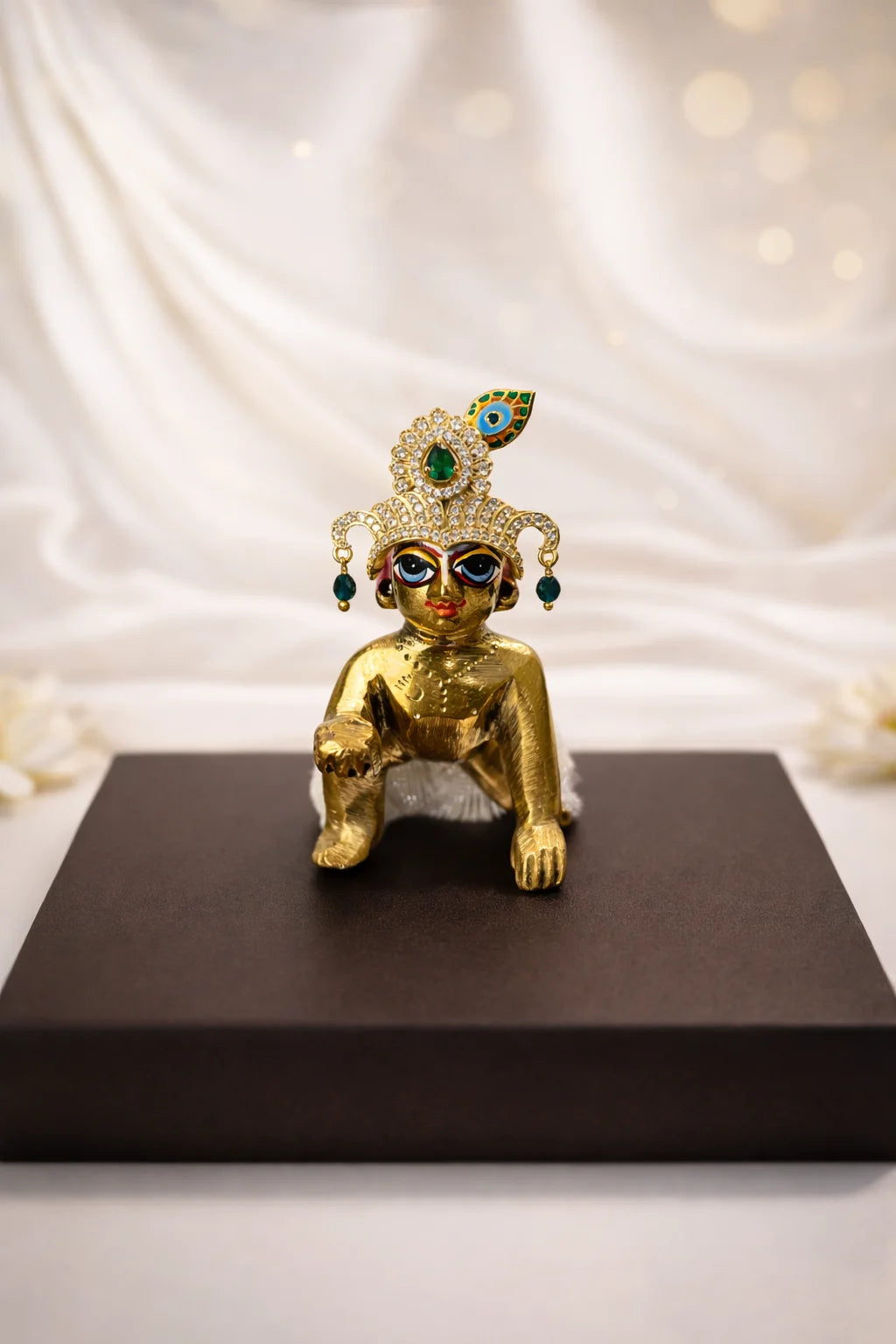 Shri Govind Green Mukut