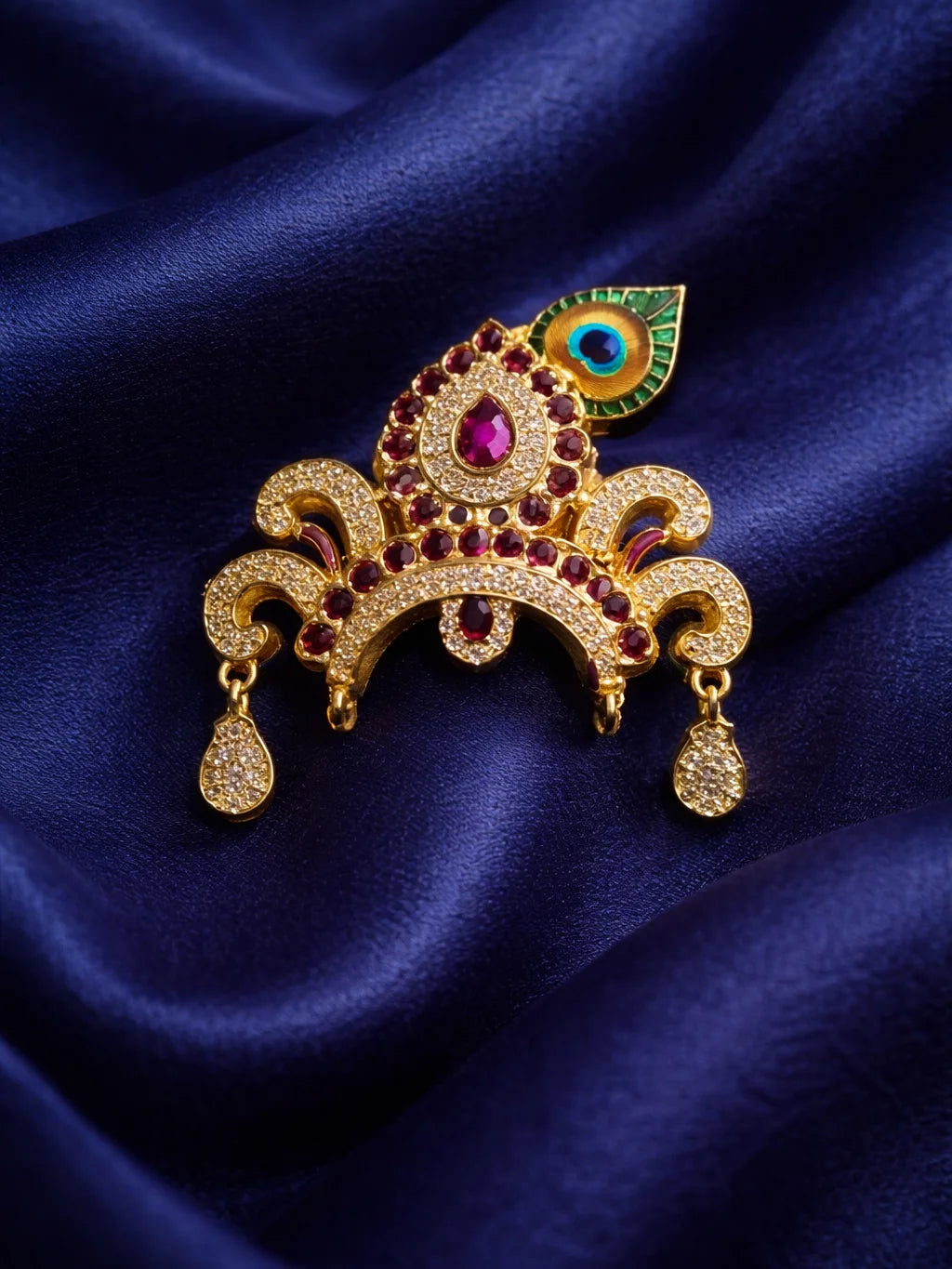 Shri Govind Tilak Mukut Megenta