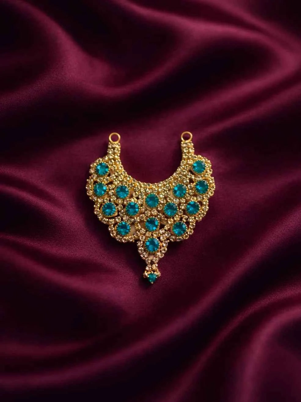 Sky Blue Stone Jerken Necklace for Deity