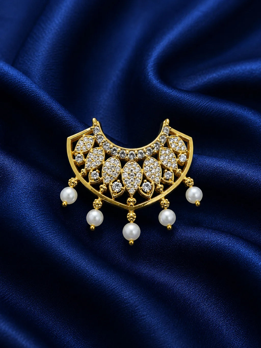 Premium Utsav Layered Hasli Choker with Elegant Drop Accents for Deities