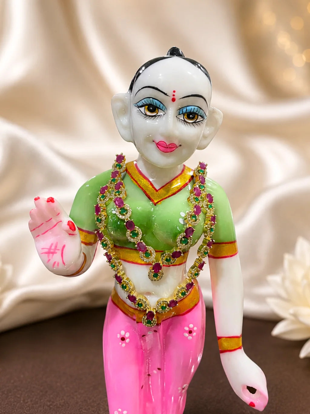 Varnika AD Haar for Deity