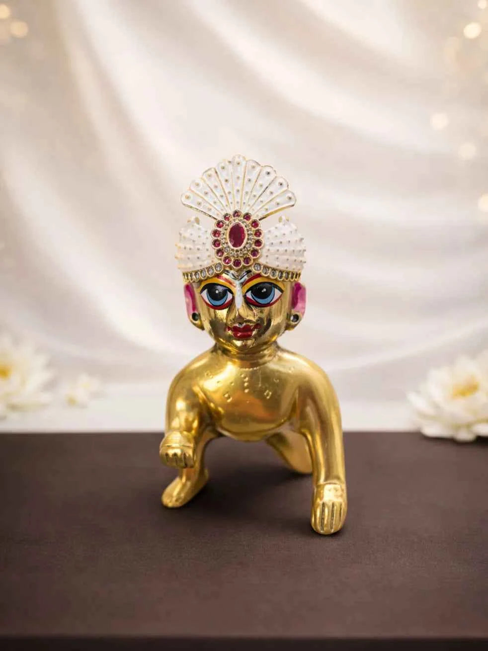 White Jadau Laddu Gopal Mukut