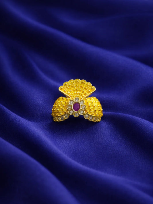 Yellow Jadau Laddu Gopal Mukut