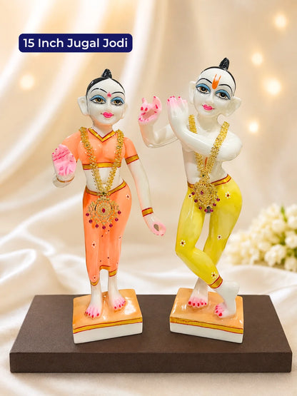 Adorn Radha Krishna with the Yugalini AD Haar set. This matching set of 2 adds a graceful sparkle to Jugal Jodi deity shringar.